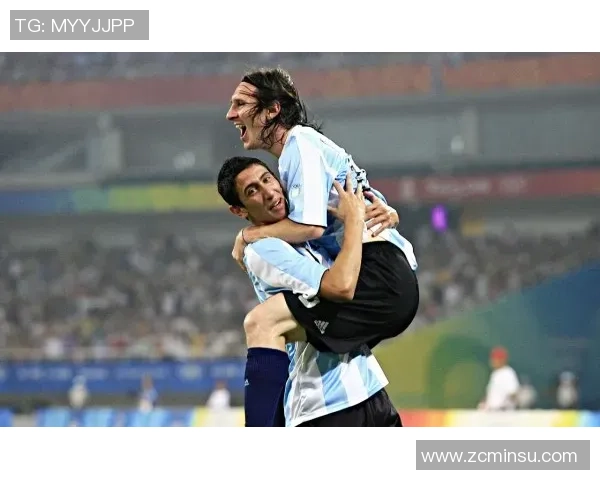 足球明星伊布的独特技能与赛场魅力解析