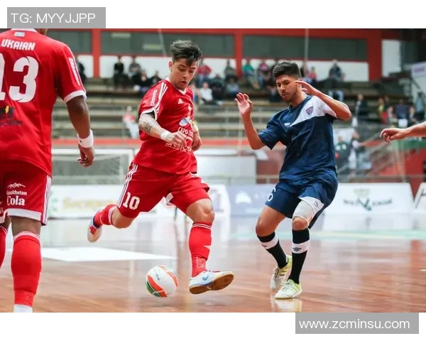 西安足球队在比赛中的盯防策略分析与效果评估